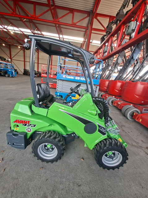 Chargeur articulé Avant 423 TDL - 12238