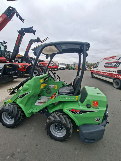 Chargeur articulé Avant 528 TDL - 12251