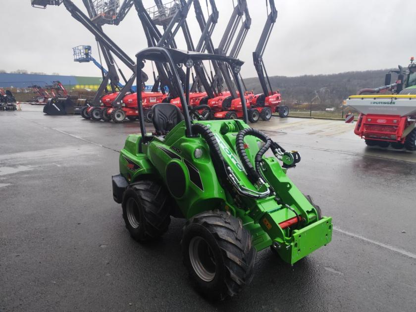 Photo de Chargeur articulé Avant 635i TDL - 11010