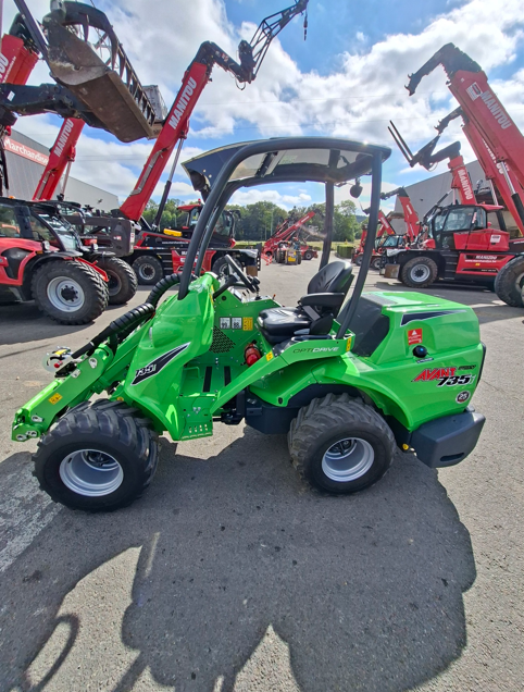 Chargeur articulé Avant 735i TDL - 12248