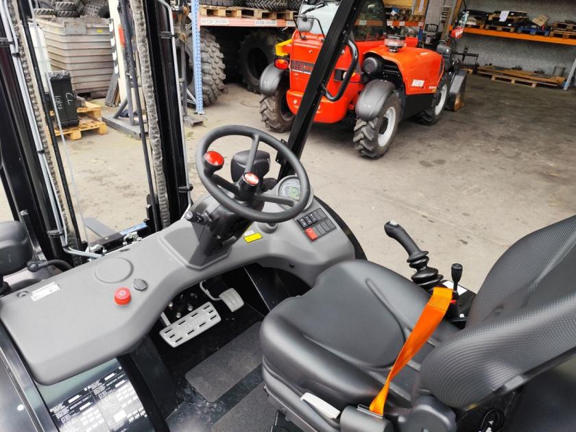 Chariot élévateur Manitou MC 18-2 - 9050