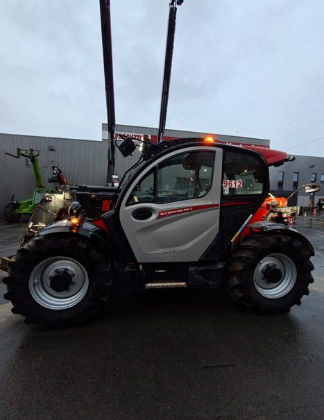 Chariot télescopique Manitou MLT 1041 - 145 PS+ L - 9612