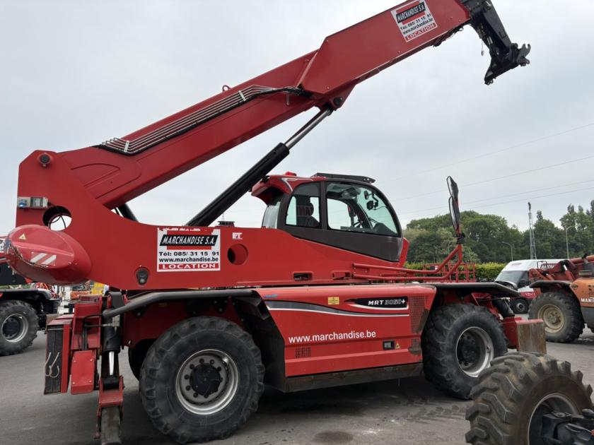 Photo de Chariot télescopique rotatif Manitou MRT 3050 - 6093