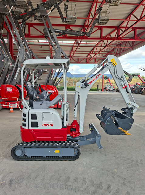 Mini-pelle Takeuchi TB217R - 14277